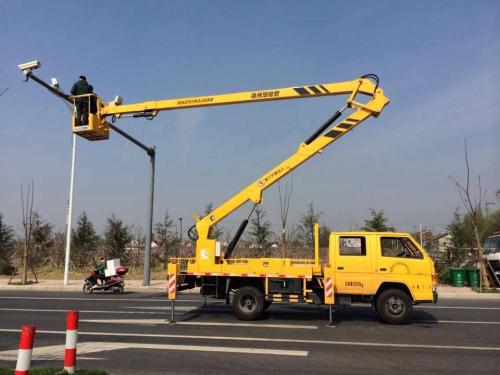 百萬(wàn)行無(wú)憂與一卡無(wú)憂 高空作業(yè)與專用汽車保險(xiǎn)方案解析